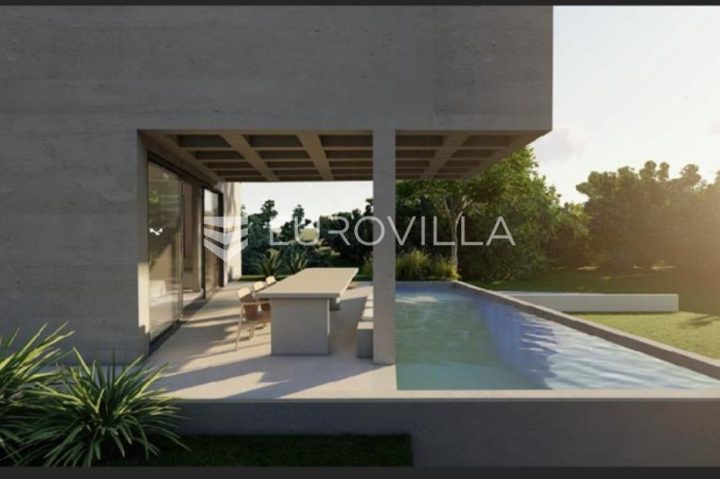Kuća na prodaju 165 m² – Kaštel Gomilica