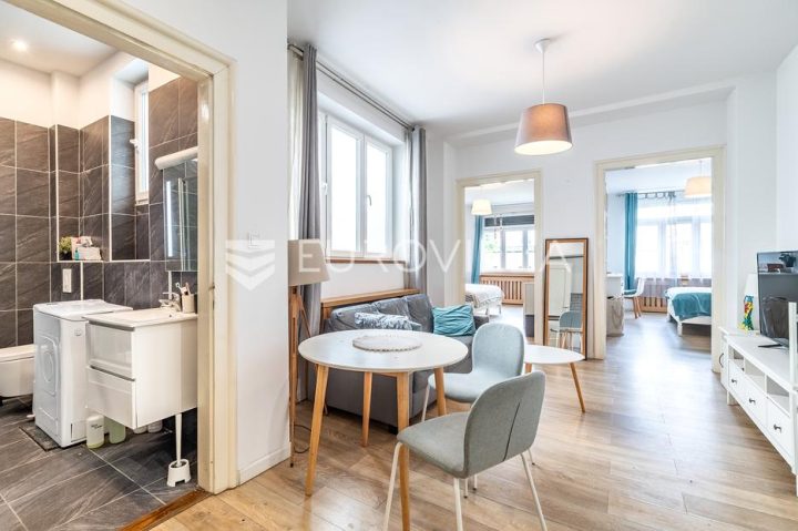 Stan na prodaju 112 m² – Donji Grad