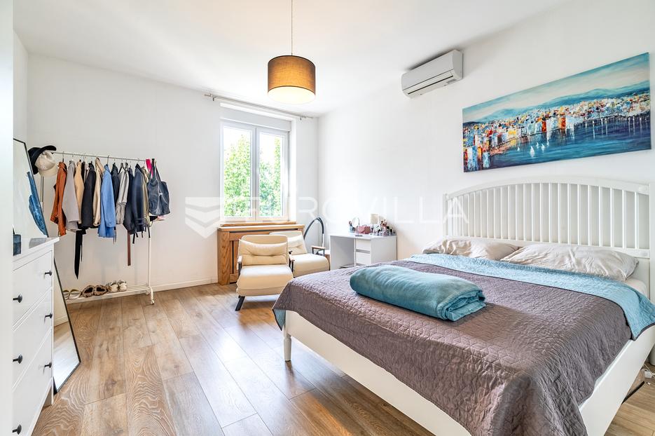 Flat For sale -  Donji Grad