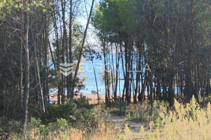 Pozemok na predaj 657 m² – Vir