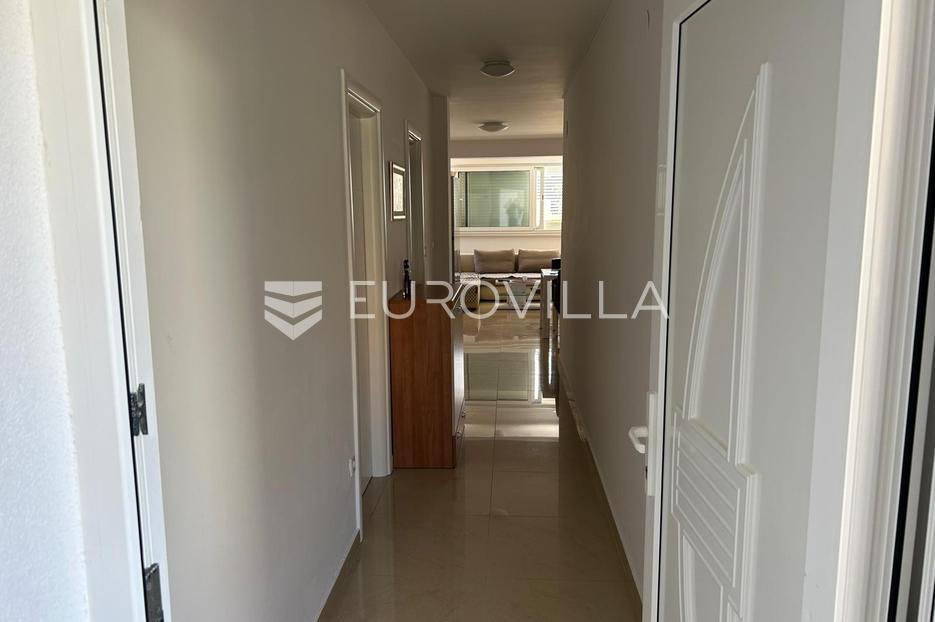 Apartmán Na predaj -  Rab