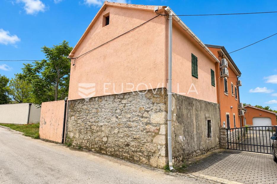 Kuća Na prodaju -  Privlaka
