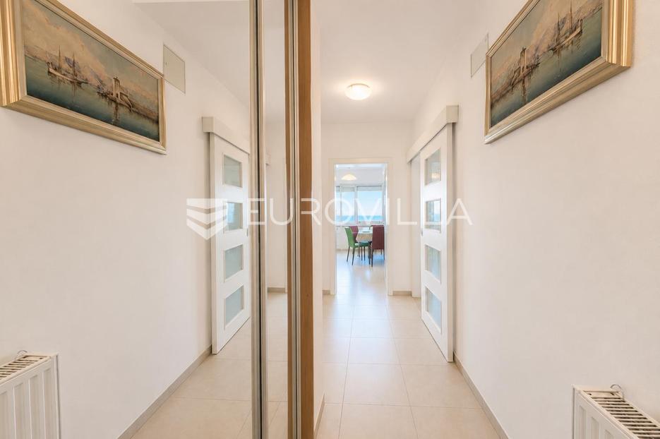 Flat For sale - Ličko-senjska Senj - foto 5/9