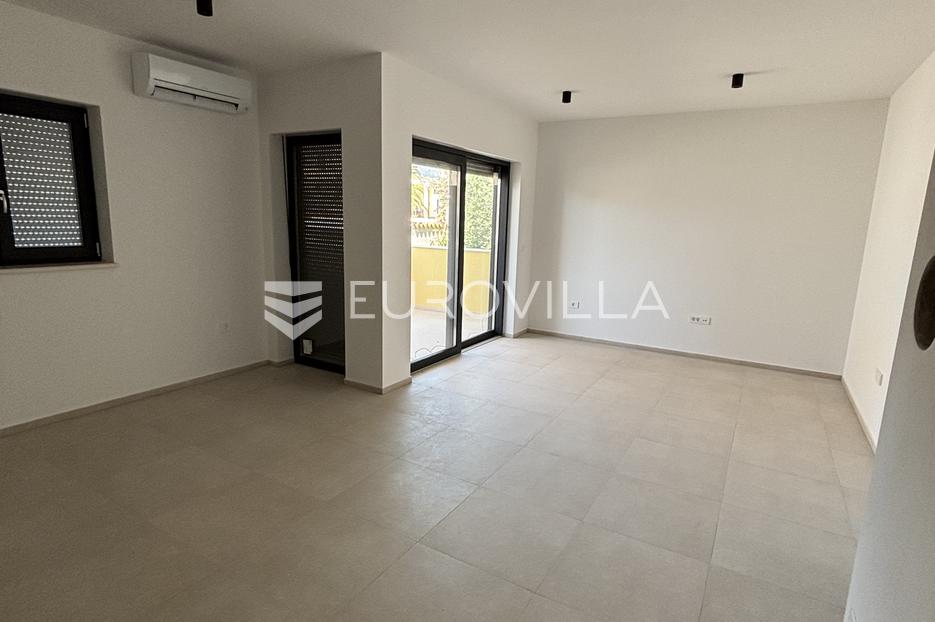 Apartment Zu verkaufen -  Pula