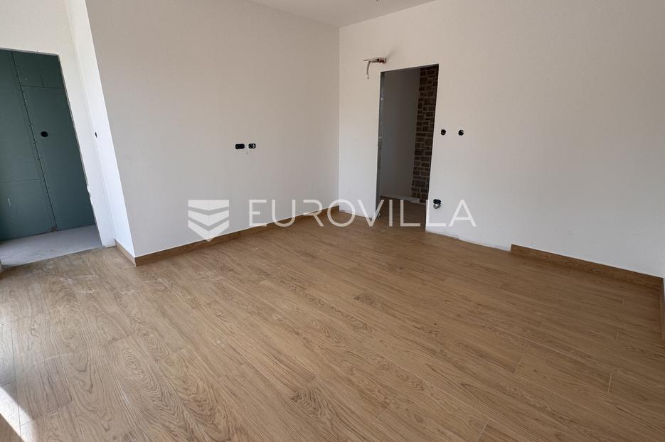 Kuća Na prodaju -  Tinjan