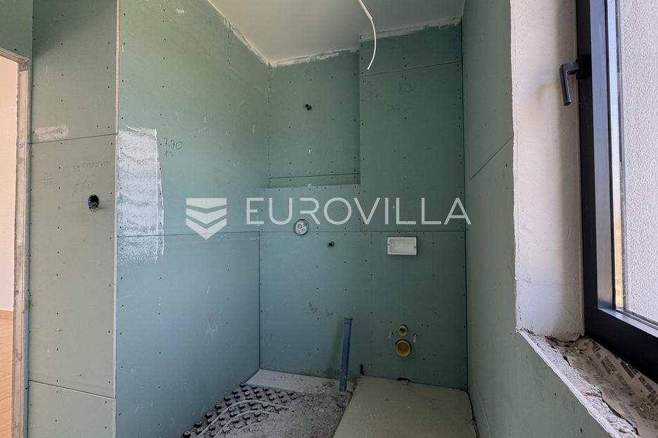 Kuća Na prodaju -  Tinjan