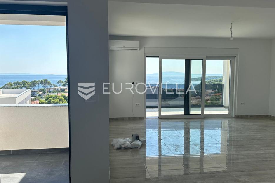 Appartamento In vendita -  Rab