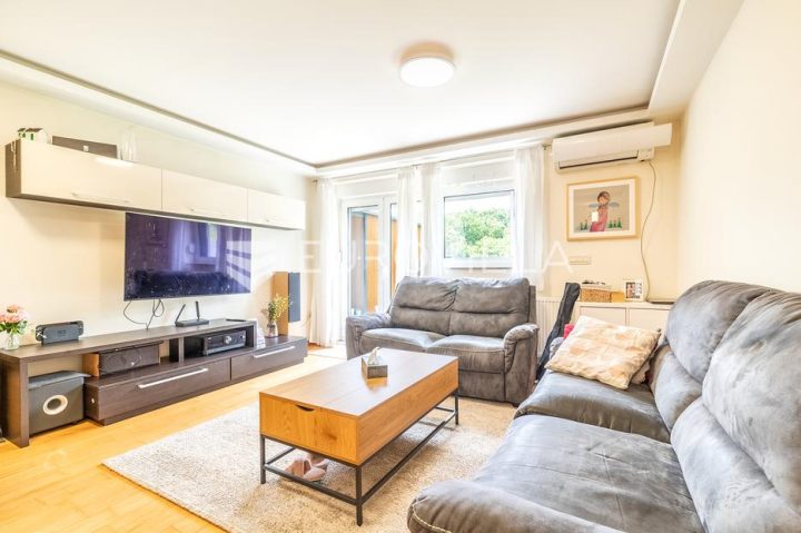 Flat for sale 121 m² – Kraljevečki Novaki