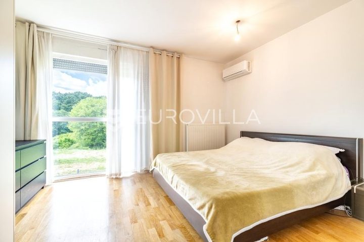 Apartma Naprodaj - Grad Zagreb Sesvete - foto 4/8