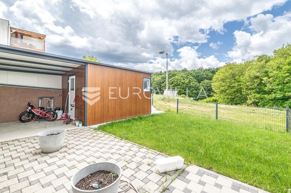 Apartma Naprodaj - Grad Zagreb Sesvete