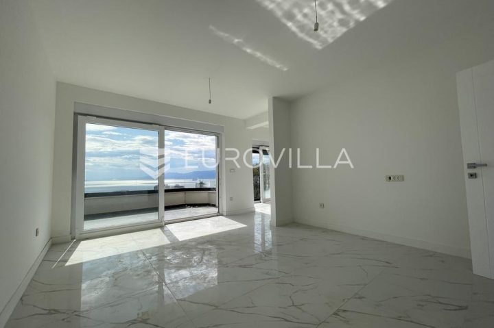 Flat for sale 185 m² – Banderovo
