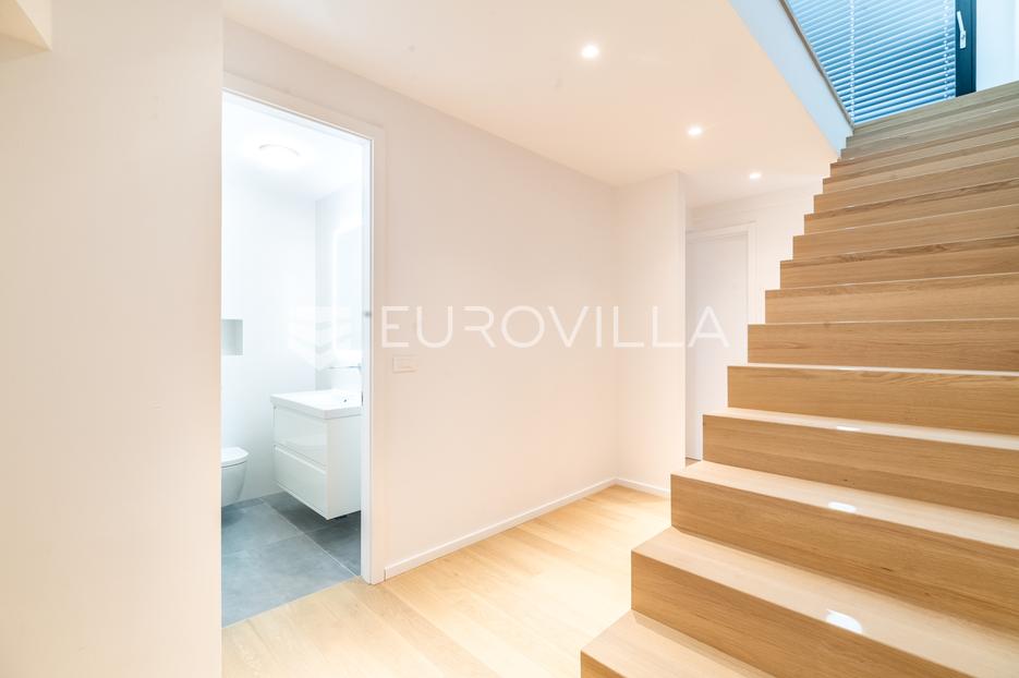 Haus Zu verkaufen -  Črnomerec