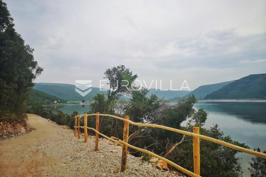 Parcela Naprodaj - Istarska Barban