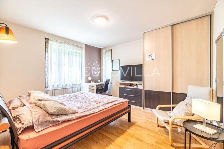 Maison À vendre - Grad Zagreb Gornji Grad - Medveščak - foto 4/13