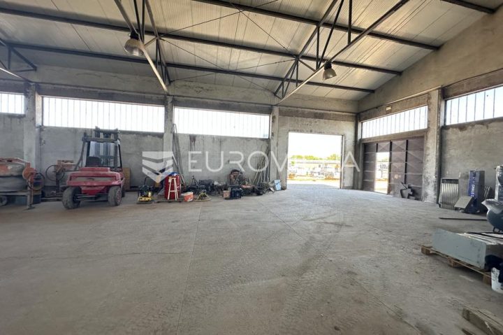 Commerciale In vendita - Vukovarsko-srijemska Vinkovci - foto 4/7