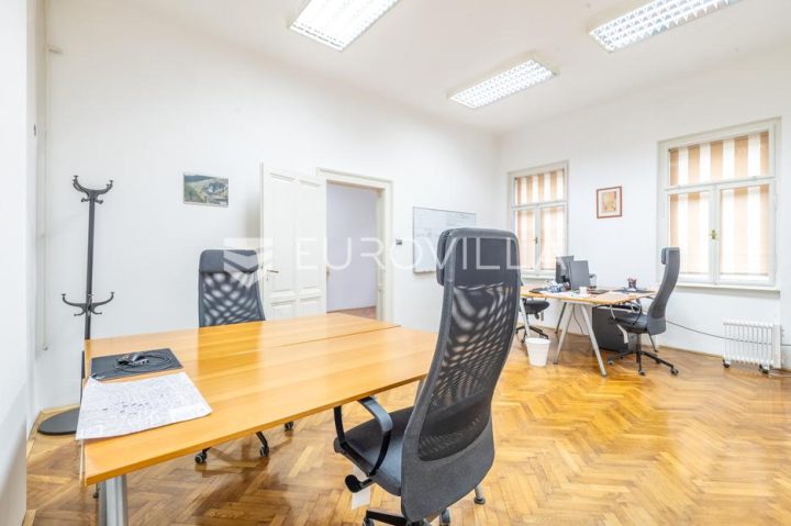 Poslovni prostori na predaj 72 m² – Donji Grad