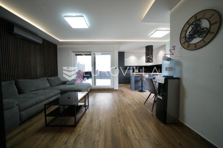 Apartmán na prodej 241 m² – Bili Brig