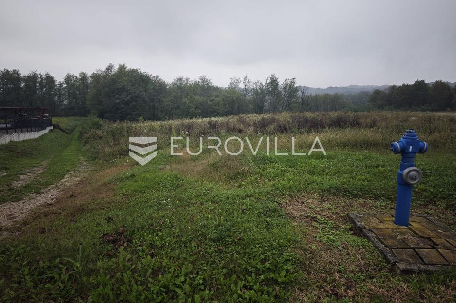 Pozemok Na predaj - Karlovac - foto 2/2