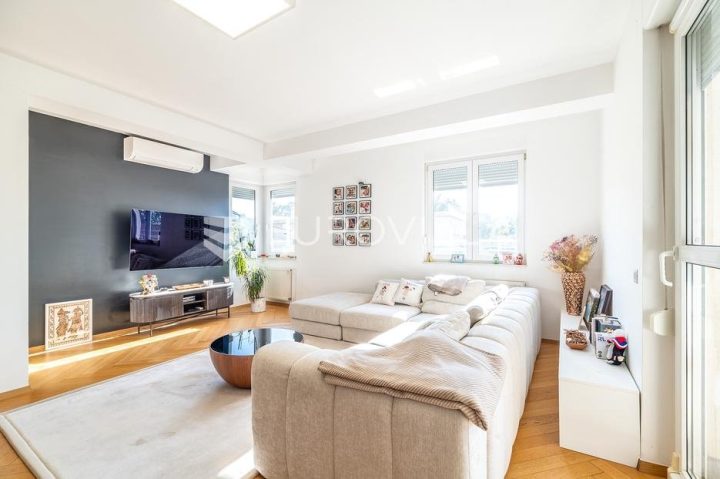 Flat for sale 148 m² – Sveti Duh