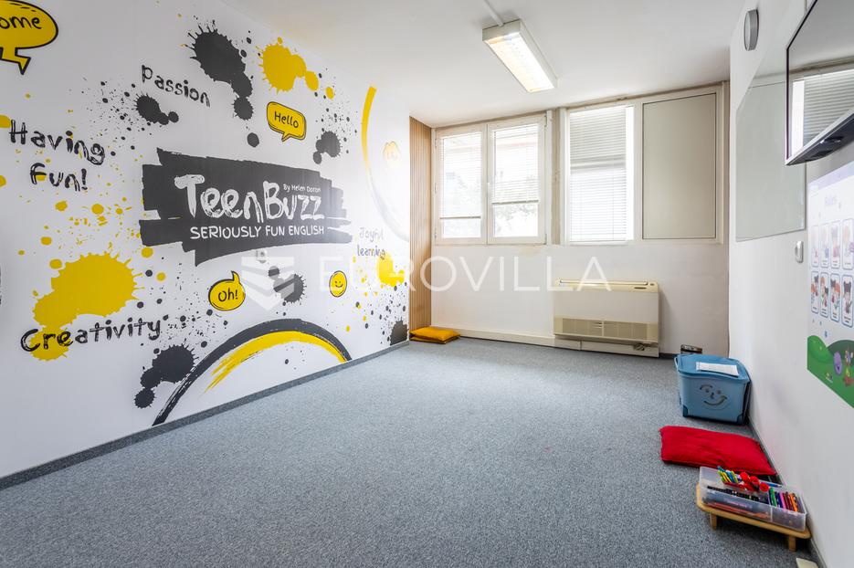 Business premises For sale Grad