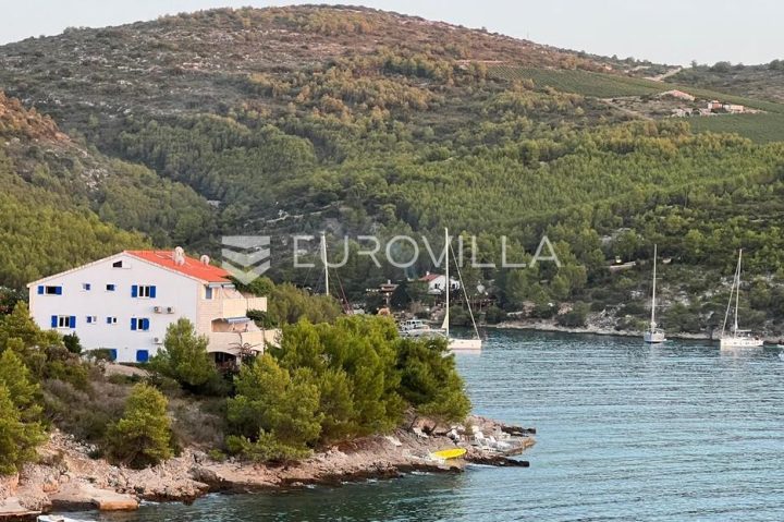 Pozemek na prodej 46300 m² – Hvar