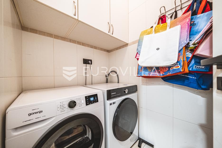 Apartma Na predaj -  Maksimir