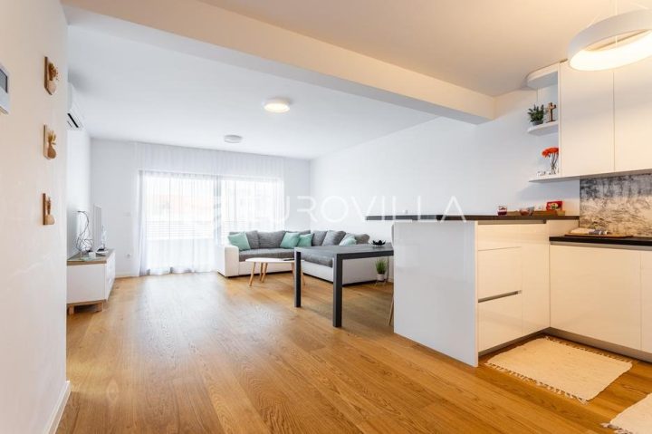 Appartement À vendre - Splitsko-dalmatinska Makarska - foto 2/18