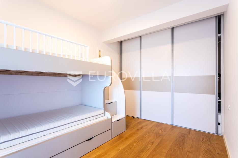 Appartamento In vendita - Splitsko-dalmatinska Makarska