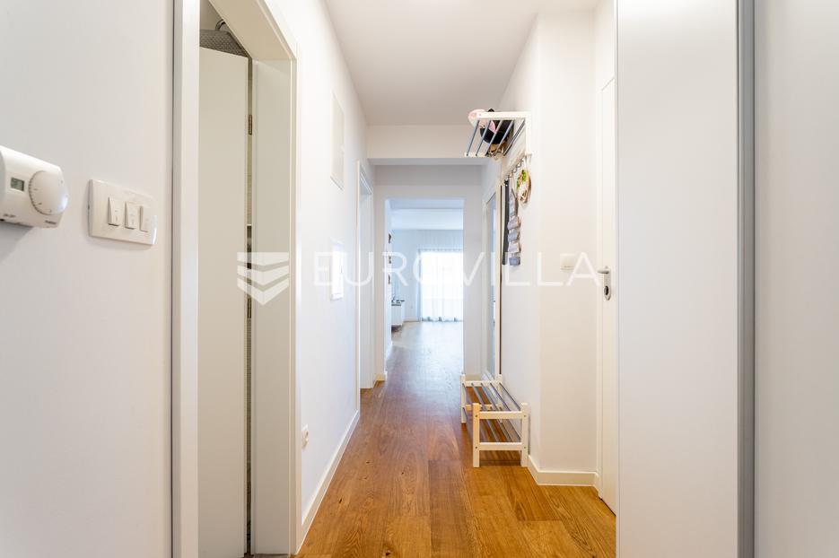 Appartamento In vendita - Splitsko-dalmatinska Makarska