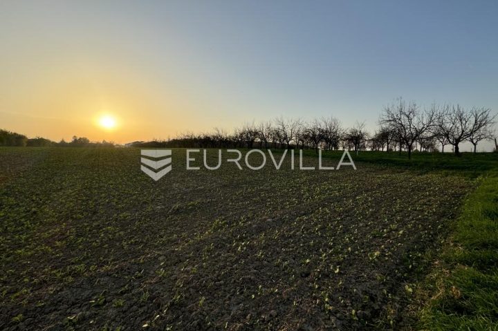 Terrain À vendre - Osječko-baranjska đakovo - foto 2/2
