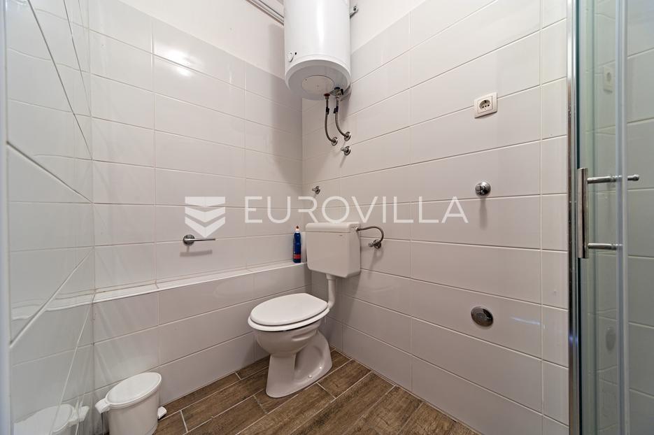 Commerciale In vendita - Osječko-baranjska Osijek