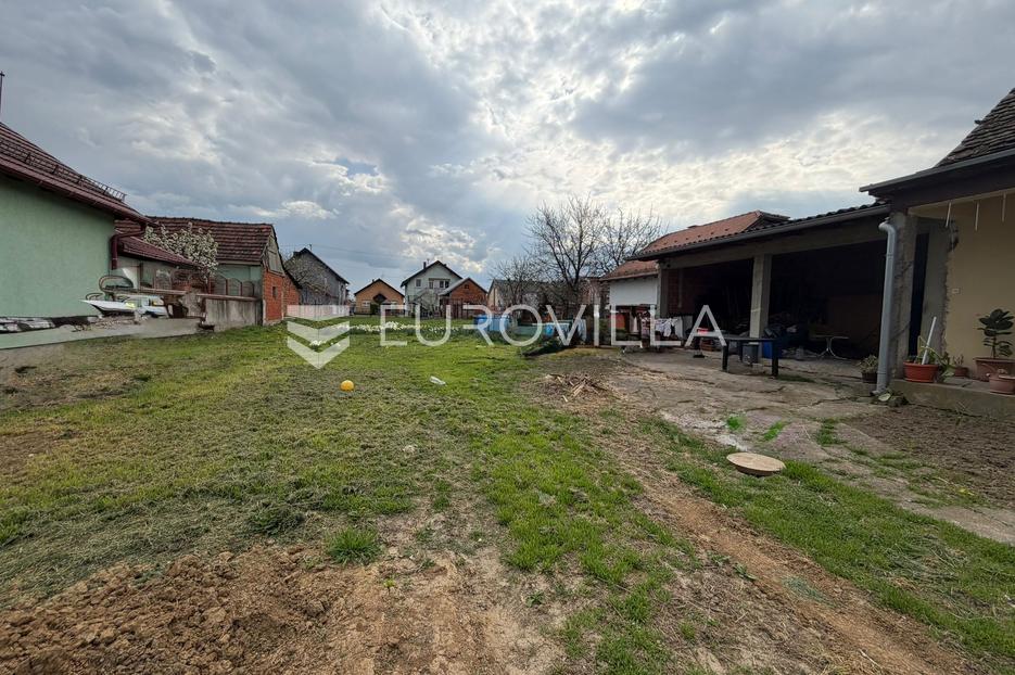 Maison À vendre - Osječko-baranjska Đakovo