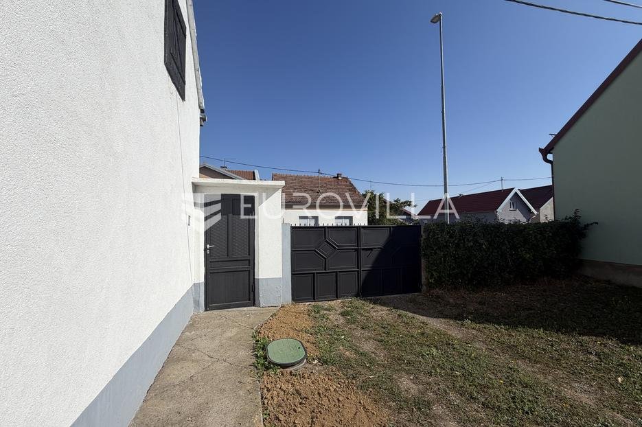 Maison À vendre - Osječko-baranjska Đakovo