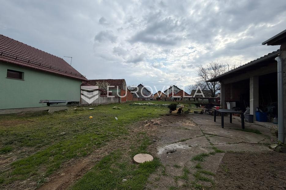 Maison À vendre - Osječko-baranjska Đakovo