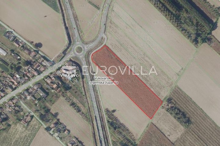 Terrain à vendre 10959 m² – Mirkovci