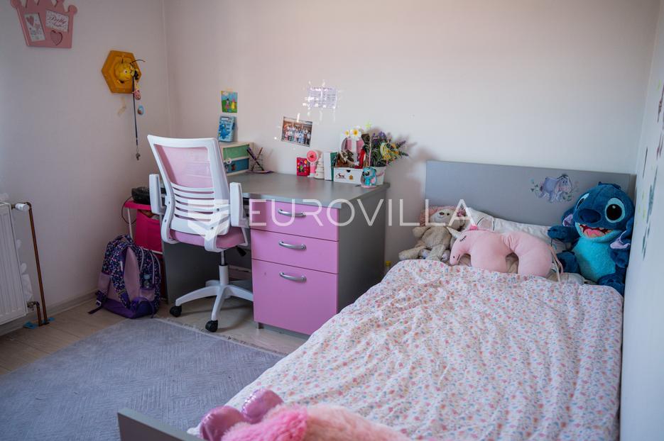 Haus Zu verkaufen -  Otok