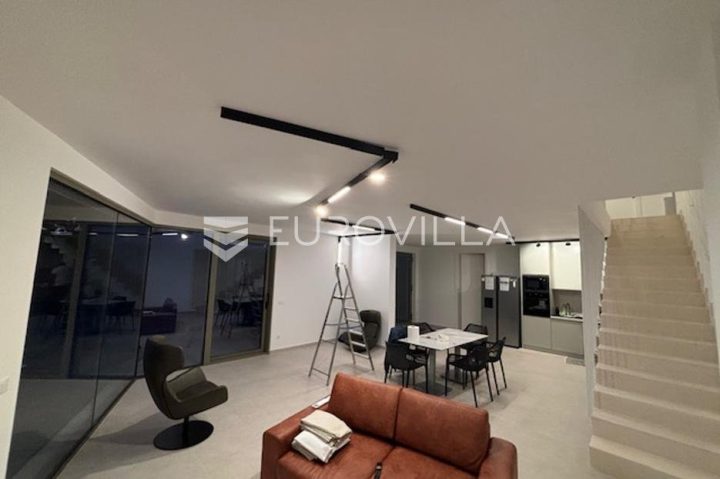 Haus Zu verkaufen - Splitsko-dalmatinska Pučišća - foto 4/19