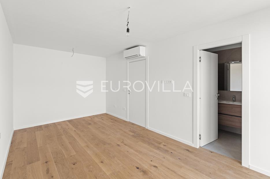 Flat For sale -  Novigrad