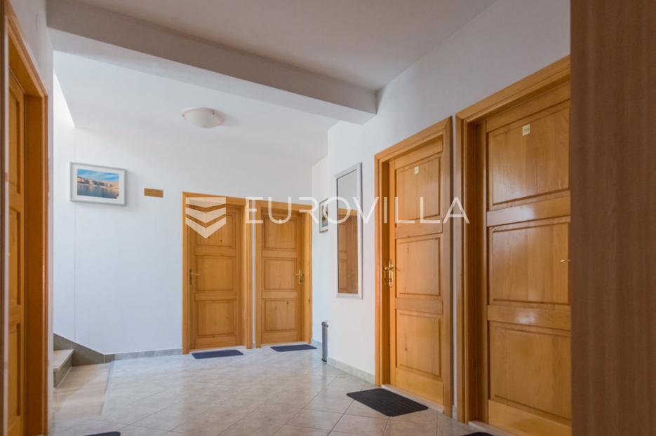 Hotel Na prodej -  Omiš