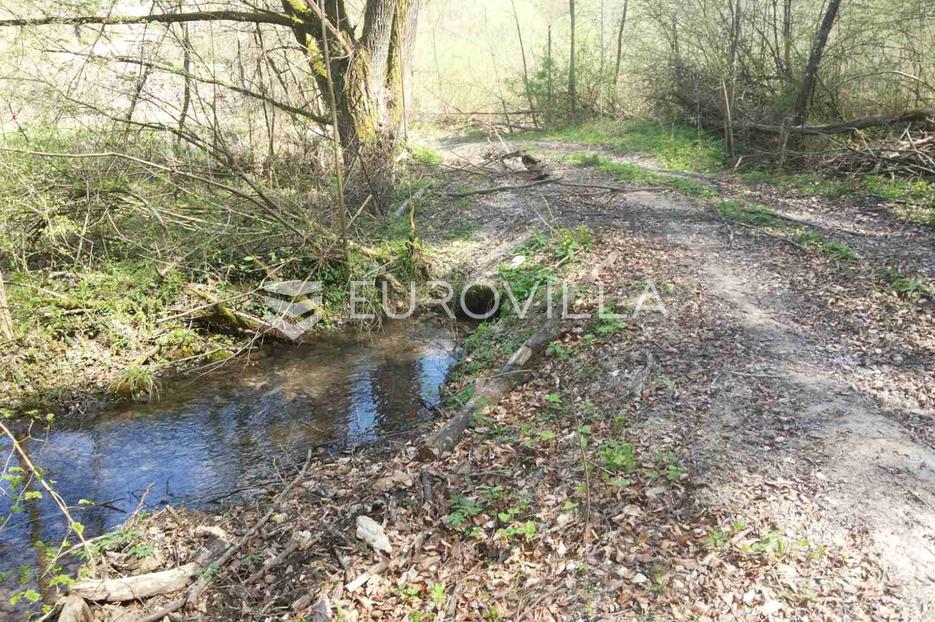 Parcela Na predaj -  Slunj