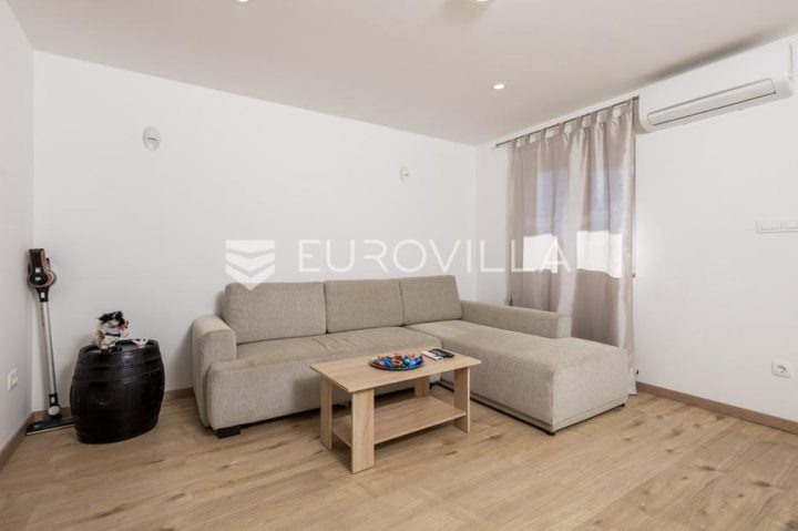 Maison À vendre - Primorsko-goranska Viškovo - foto 2/27