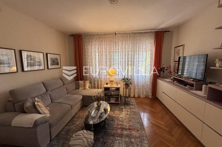 Mieszkanie na sprzedaż 70 m² – Centar