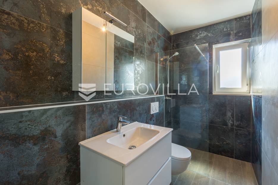 Appartamento In vendita - Poreč - foto 1/26