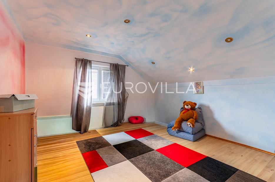 Kuća Na prodaju -  Gornji Kneginec