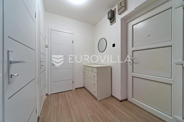 Flat For sale - Osječko-baranjska Osijek - foto 5/11