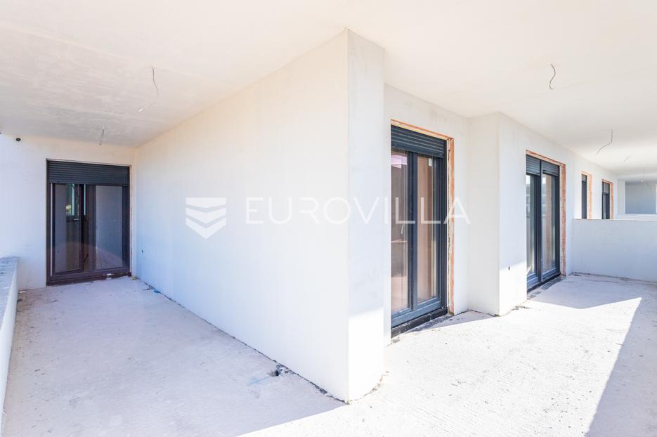 Flat For sale - Splitsko-dalmatinska Makarska - foto 2/13