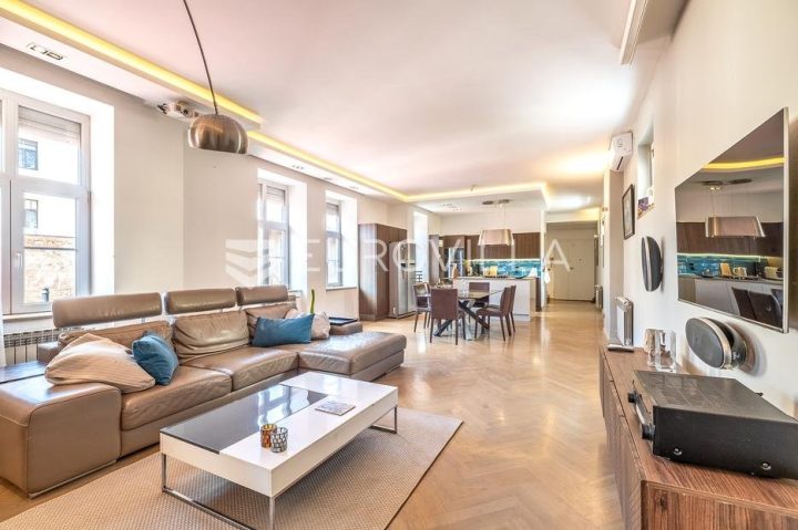 Apartma za najem 118 m² – Donji Grad
