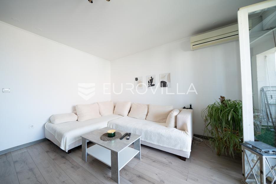 Appartamento In vendita -  Zadar