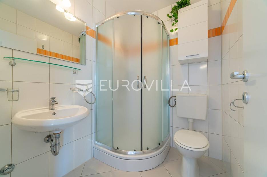 House For sale -  Bol