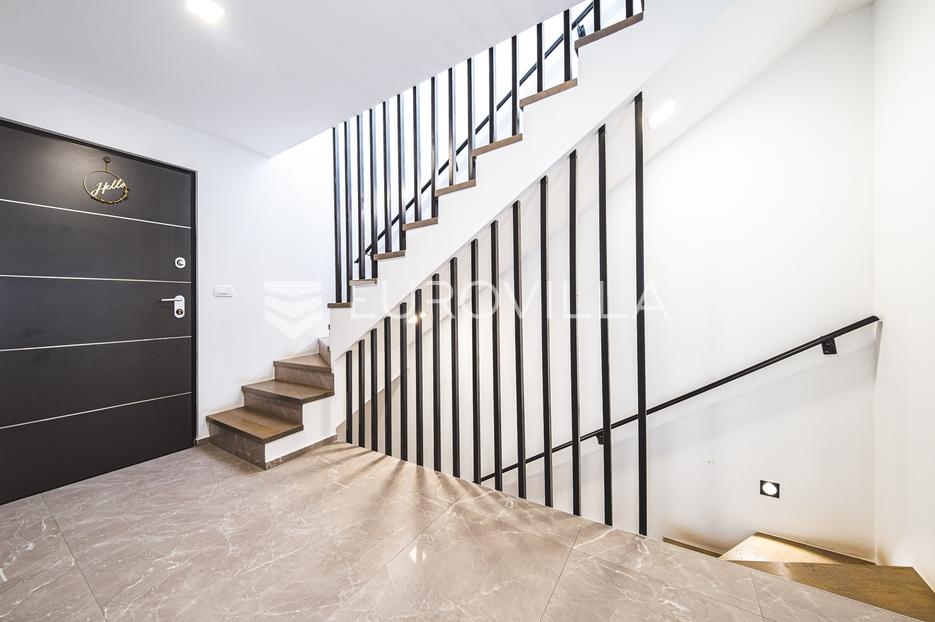 Maison À vendre -  Podsused - Vrapče